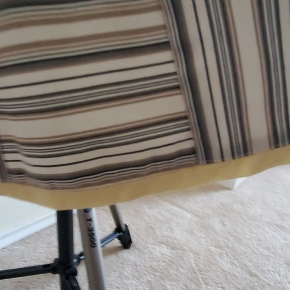 BCBGMaxazria skirt size 6 - Picture 6 of 7